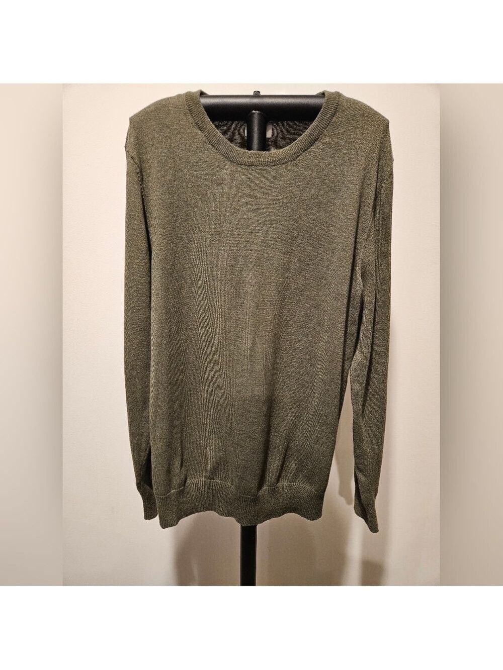 OLD NAVY MEN'S GREEN KNIT PULLOVER LONG SLEEVED SWEATER SIZE MEDIUM
